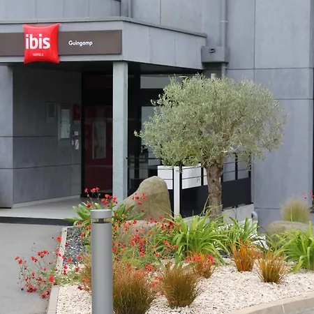 Hotel Ibis Guingamp Coeur De Bretagne 3*