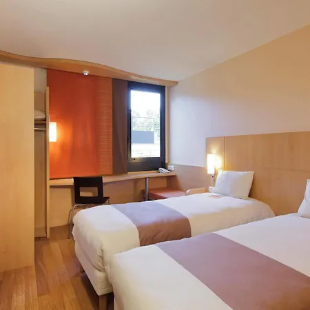 Ibis Guingamp Coeur De Bretagne