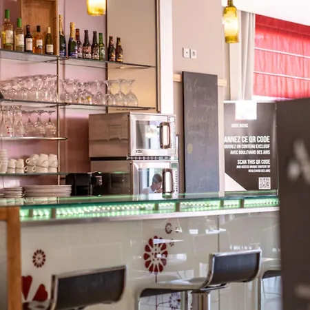 Ibis Guingamp Coeur De Bretagne 3* Ploumagoar